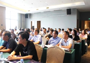 搭橋梁引資源，柳州市中小企業服務中心潛心開展助力企業強能力拓市場服務工作